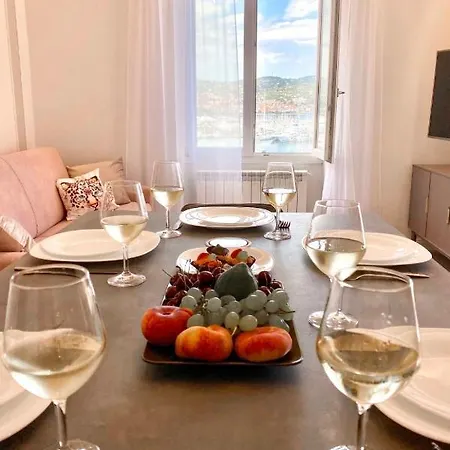 Locazione Turistica Saffi-2 Διαμέρισμα *